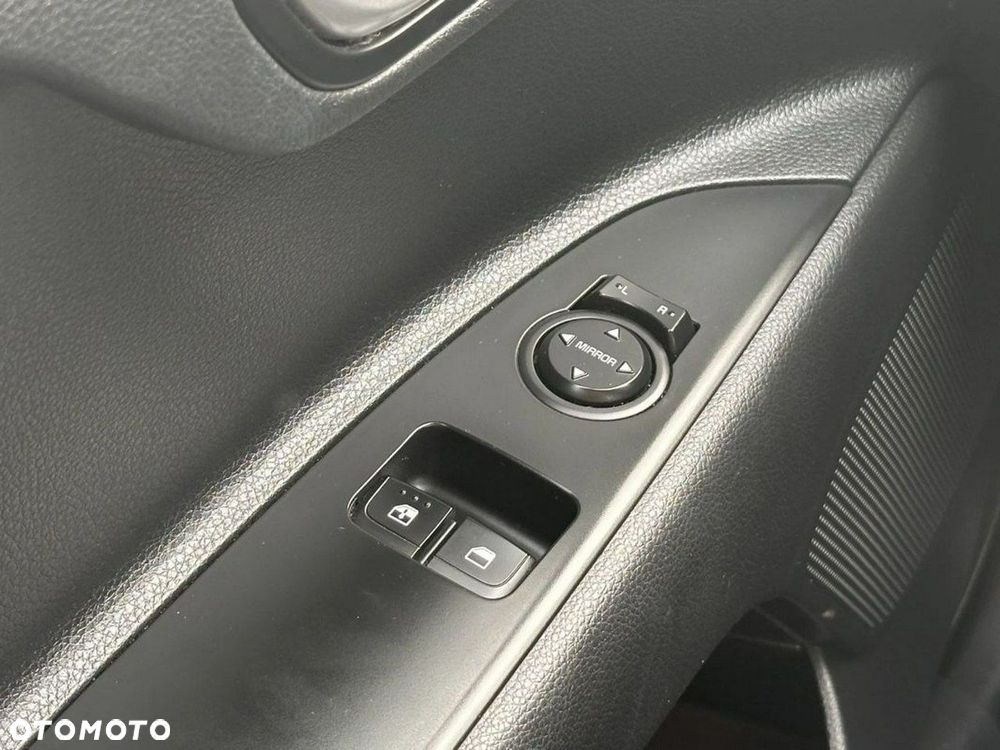 Kia Rio 1.0 T-GDI M DCT - 29
