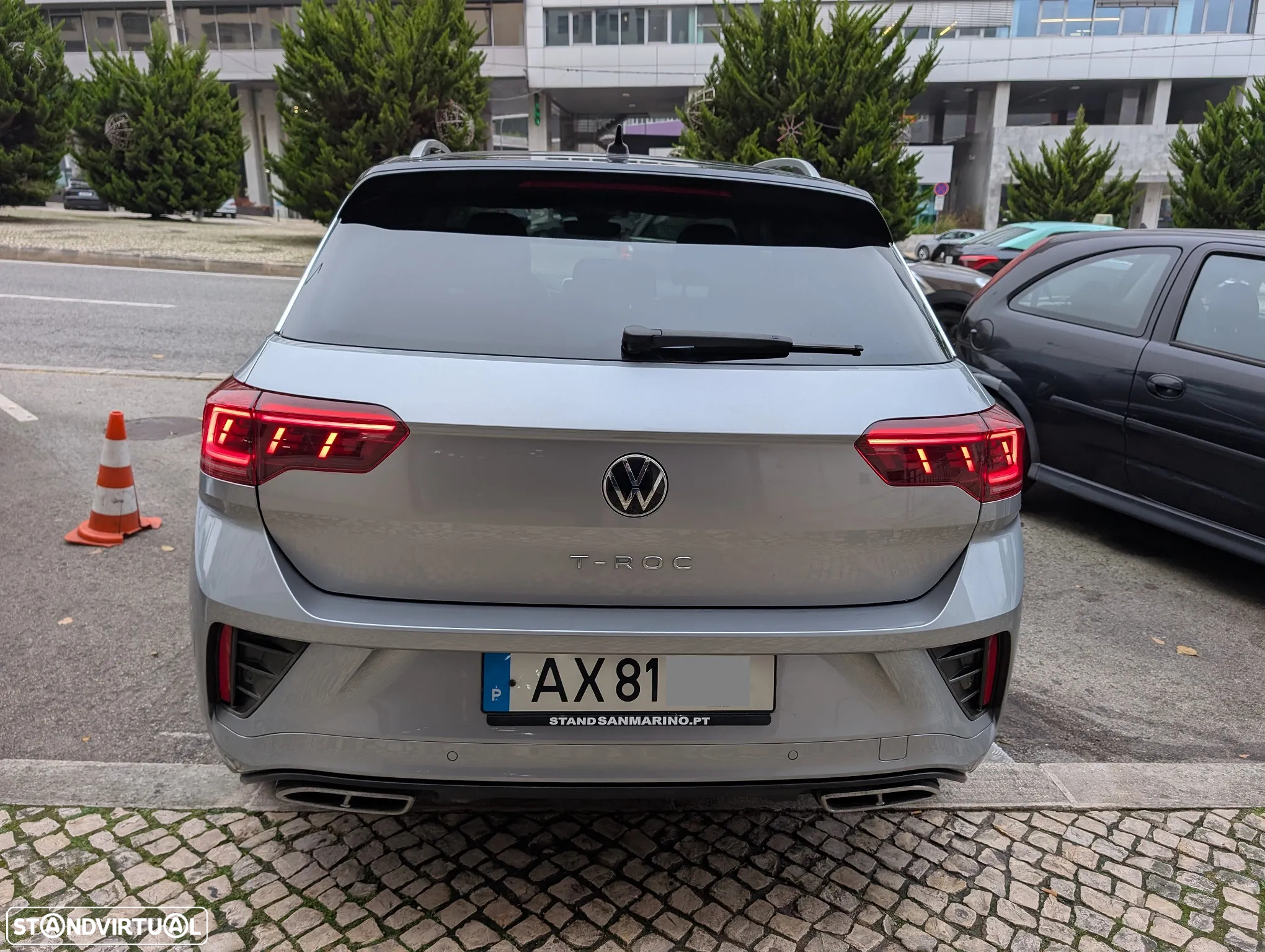 VW T-Roc 2.0 TDI R-Line DSG - 7