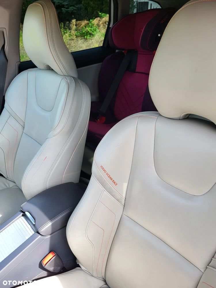 Volvo XC 60 D4 Drive-E Ocean Race - 21