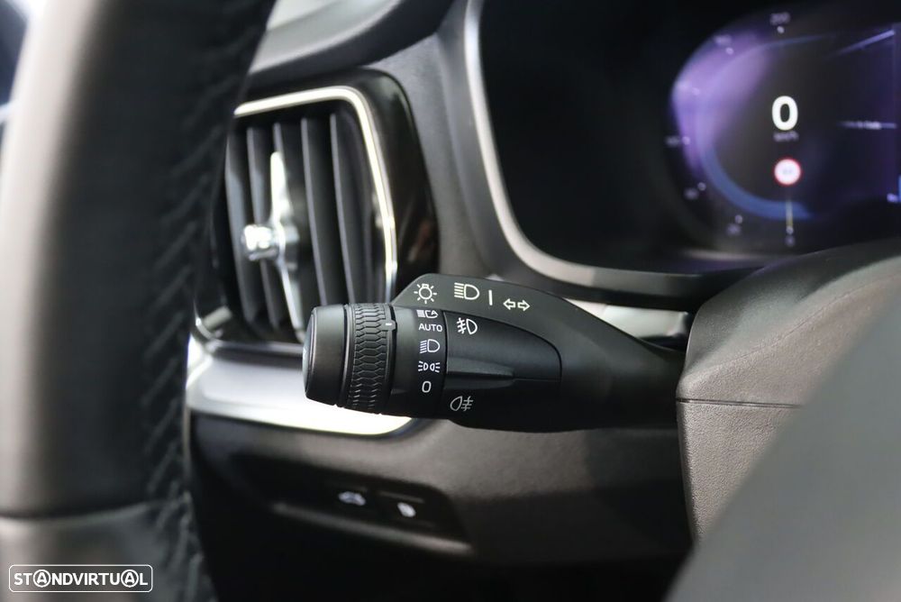 Volvo V60 2.0 T6 AWD TE Core - 15