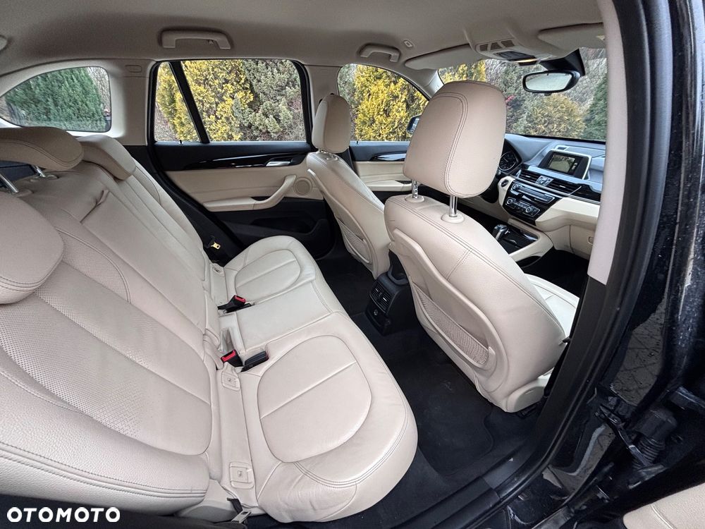 BMW X1 - 17