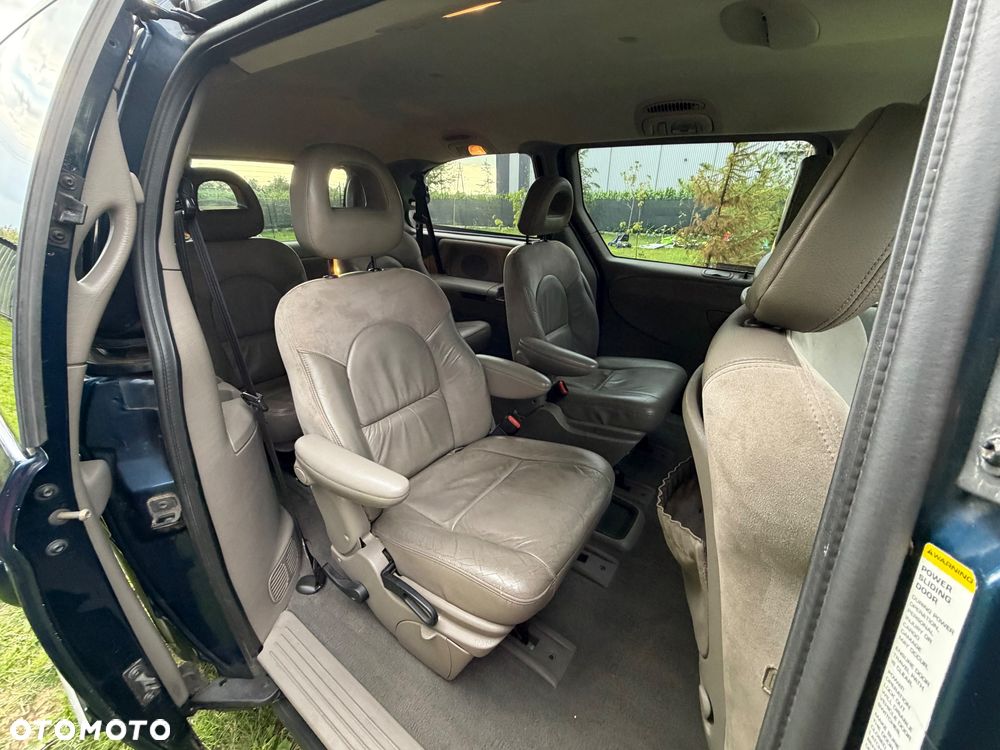 Chrysler Grand Voyager 3.3L AWD Limited - 13