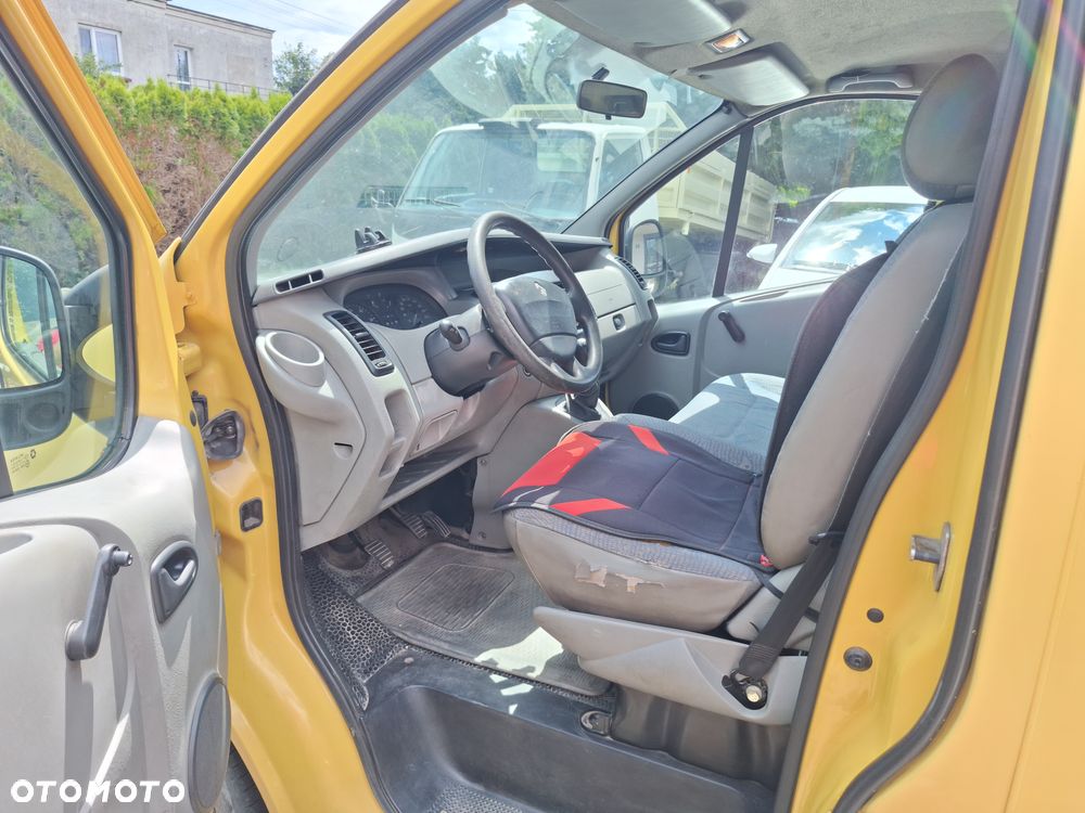 Renault Trafic - 13