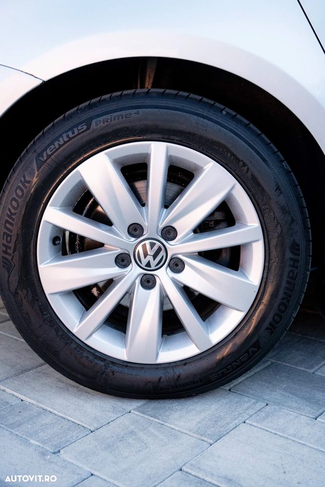 Volkswagen Passat 2.0 TDI BlueMotion Technology DSG Comfortline - 26