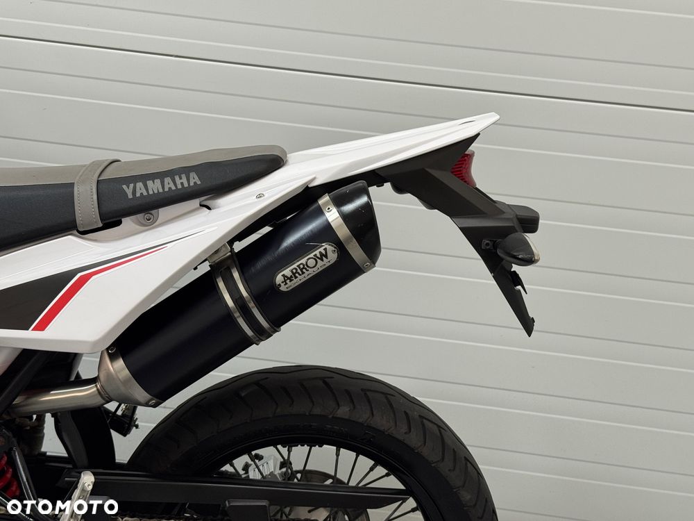 Yamaha WR - 16