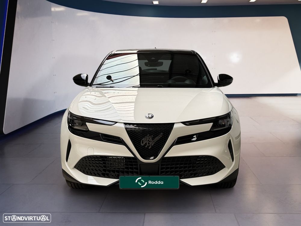 Alfa Romeo Junior 1.2 eDCT6 - 2