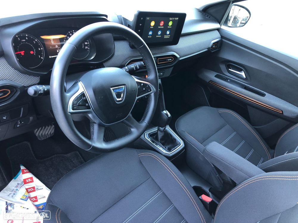 Dacia Sandero 1.0 TCe Comfort CVT - 24