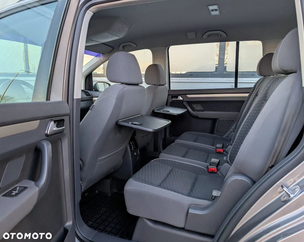 Volkswagen Touran 1.9 TDI DSG Trendline - 8