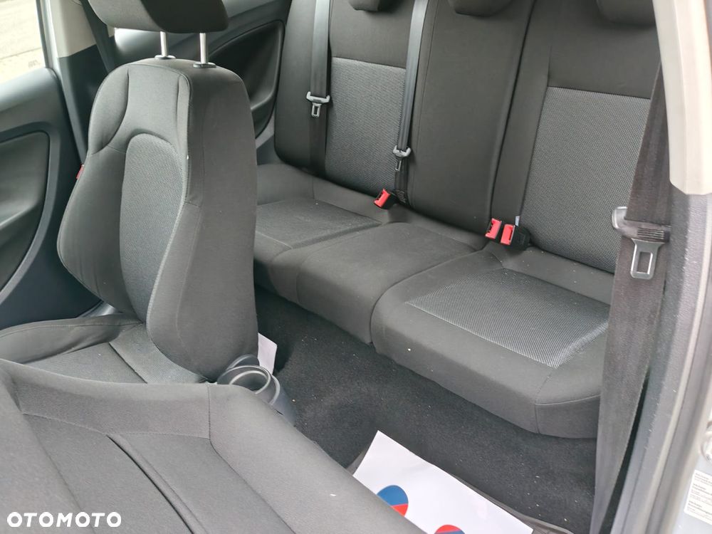 Seat Ibiza SC 1.6 16V DSG Style - 7