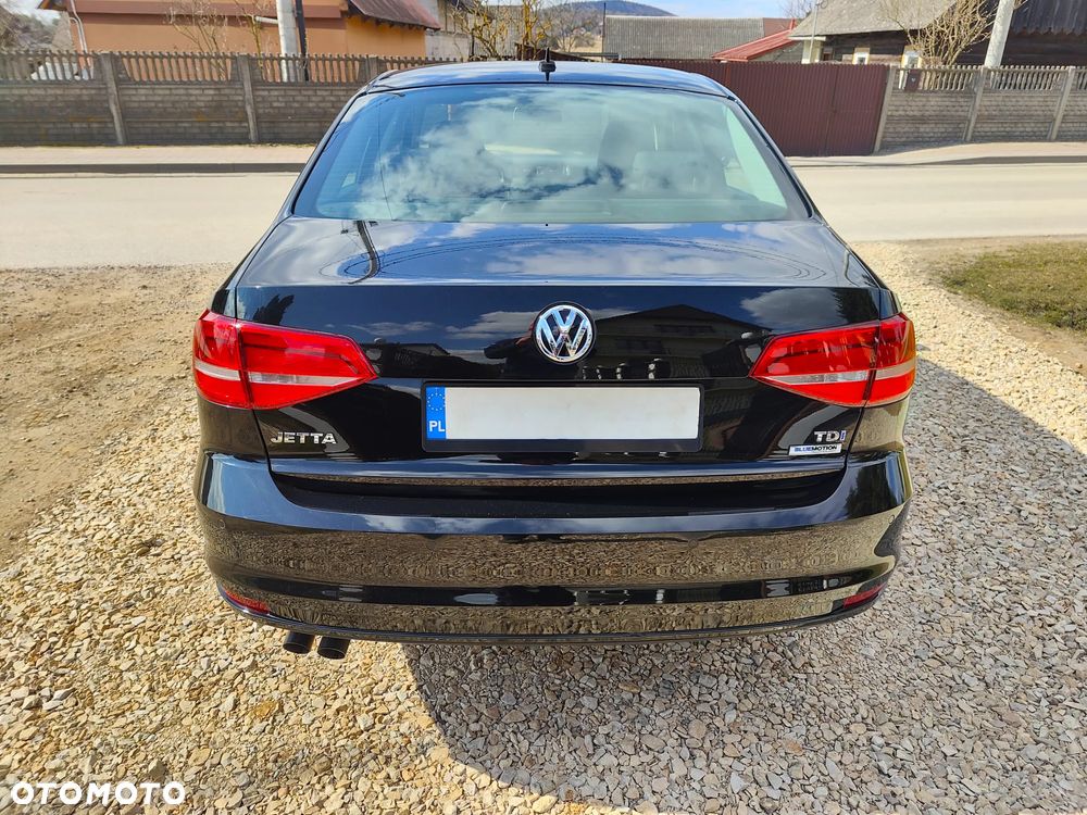 Volkswagen Jetta 2.0 TDI DPF BMT Trendline - 4