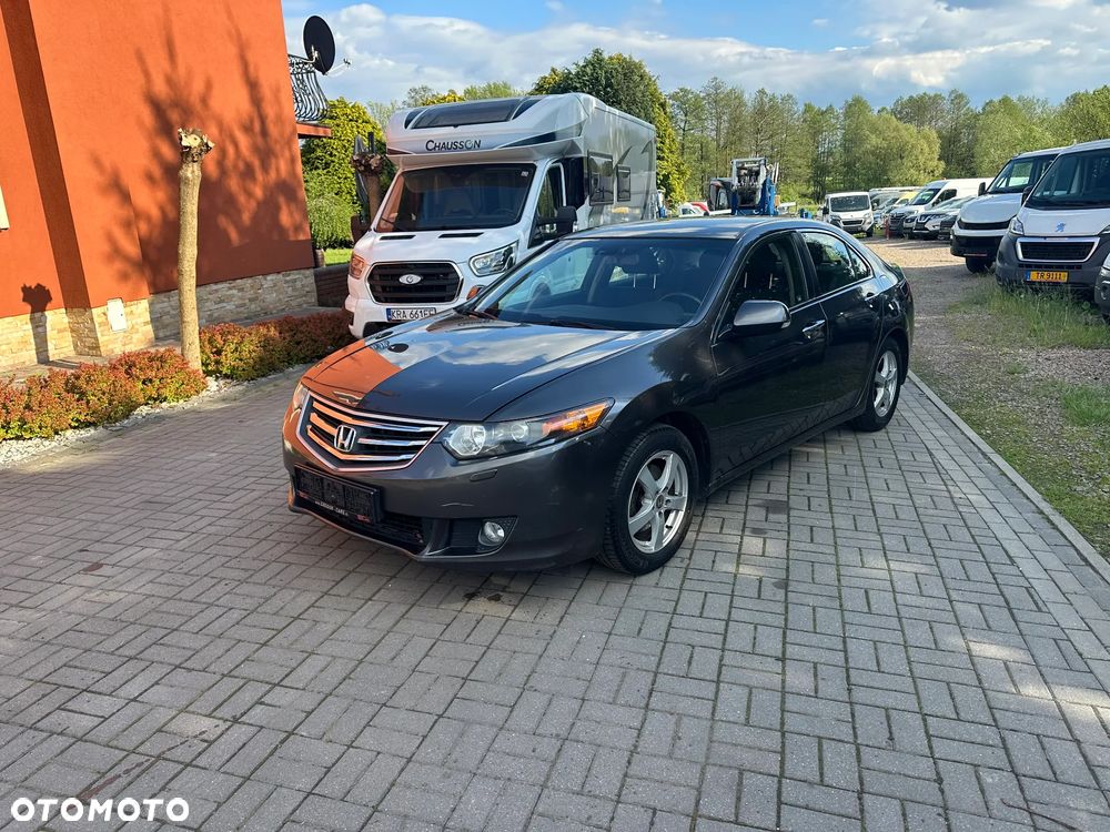 Honda Accord - 1