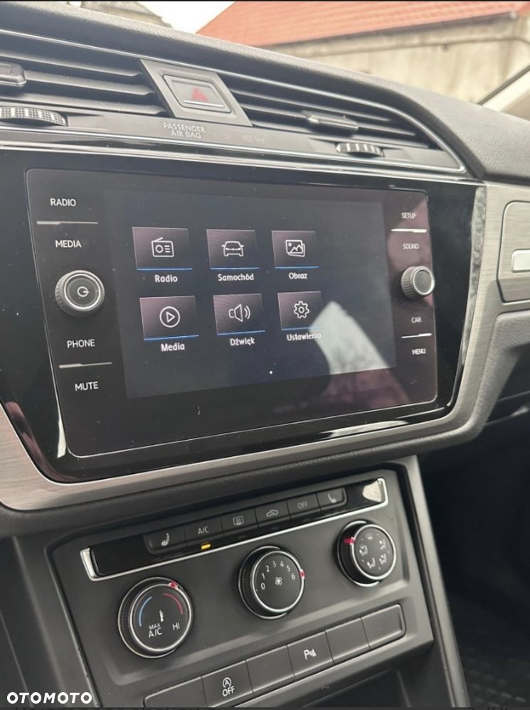 Volkswagen Touran 1.4 TSI BMT Highline DSG - 17