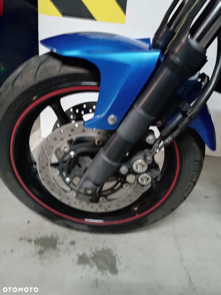 Honda Hornet - 38