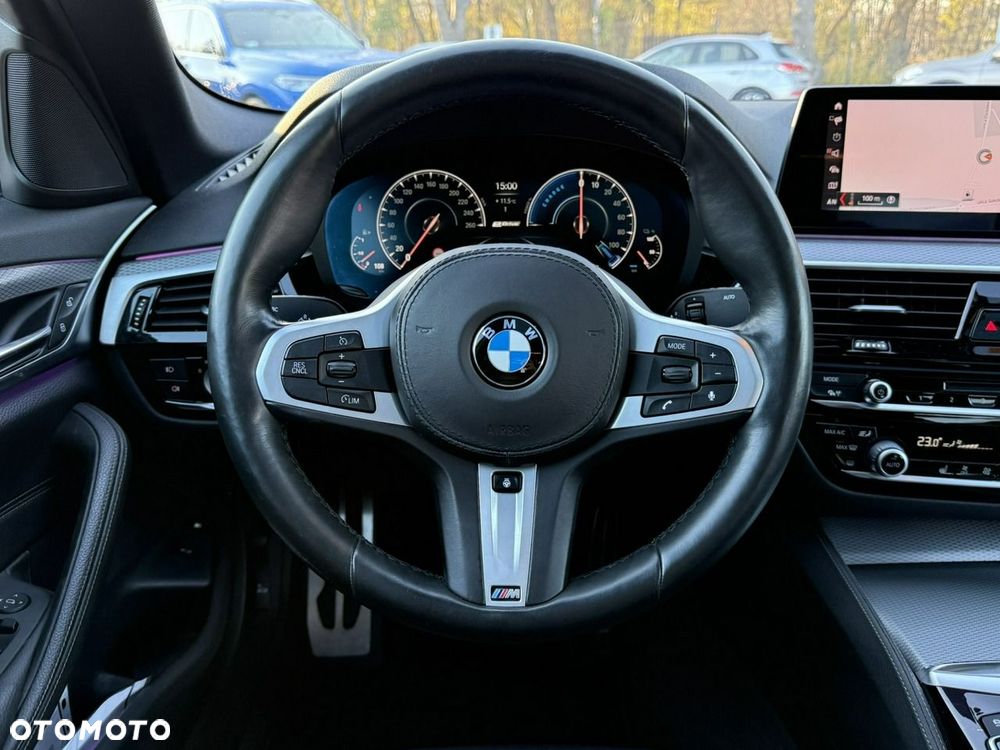 BMW Seria 5 - 25
