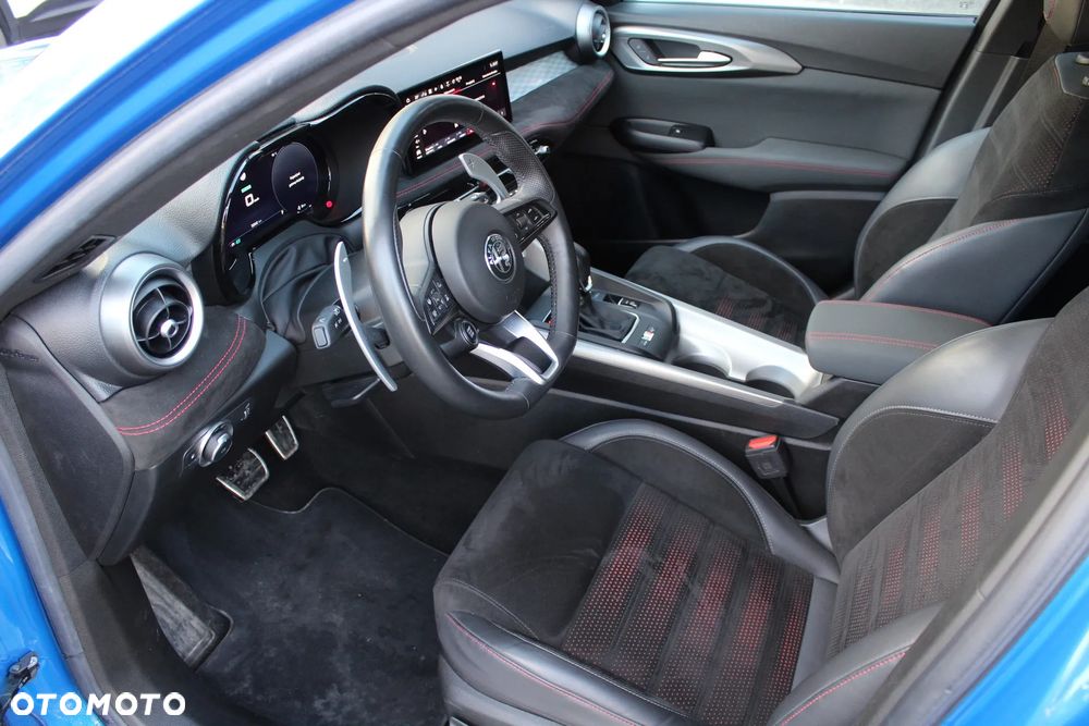 Alfa Romeo Tonale - 8