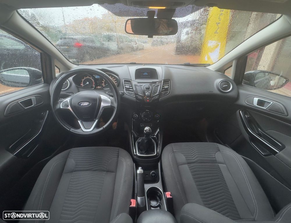 Ford Fiesta 1.0 T EcoBoost Titanium - 5