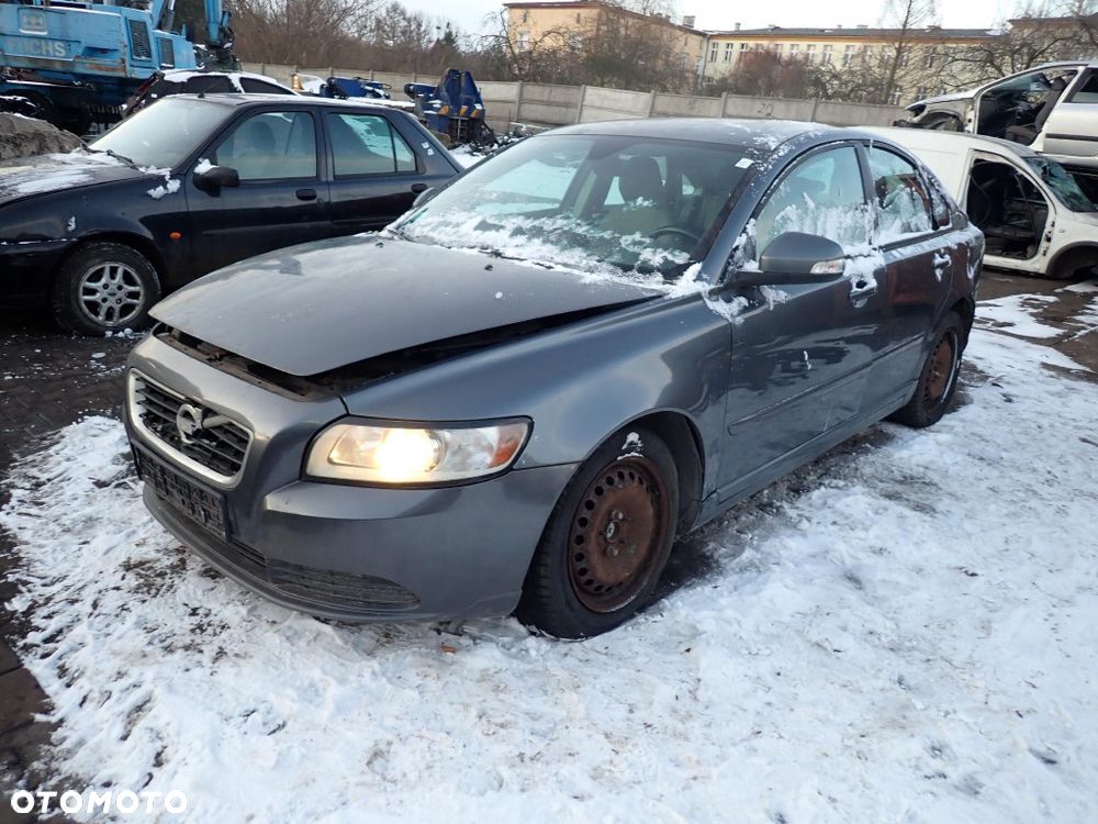 CZĘŚCI - Volvo S40 II 2,0 D3 D5204T5 150KM FILM LIFT FL 6B M66 lakier  455-16 2011r. INDEX - 9861 - 2
