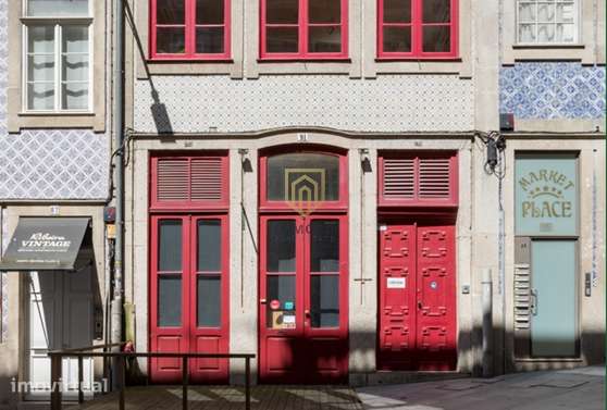 Escritório Centro do Porto - Grande imagem: 3/13