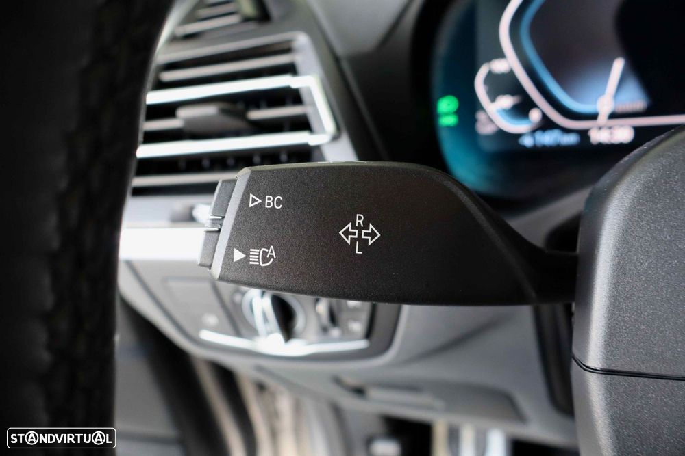 BMW iX3 M Sport Inspiring - 28