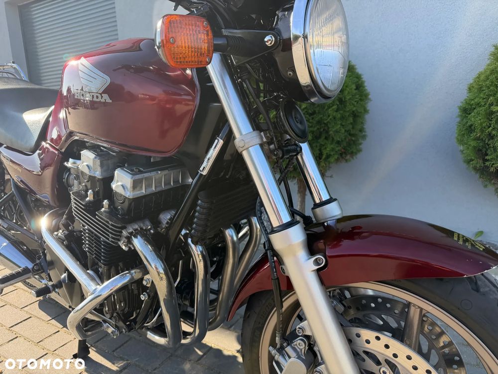 Honda CB - 18