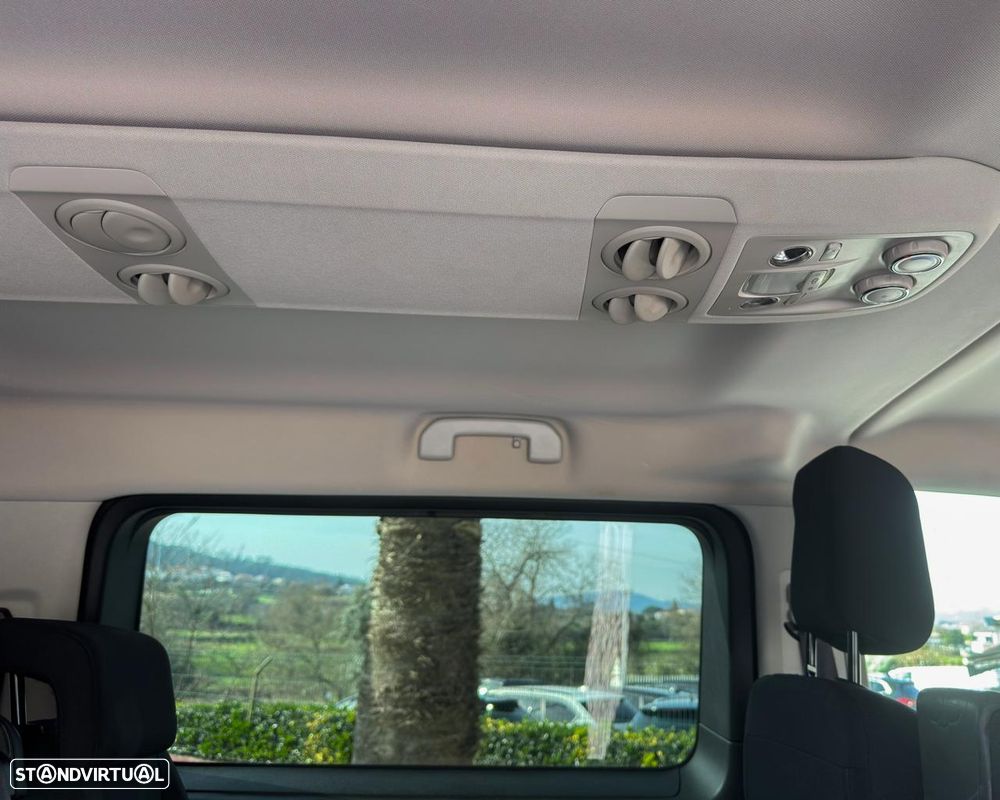 Peugeot Traveller 1.5 BlueHDi L3H1 Allure Long - 19