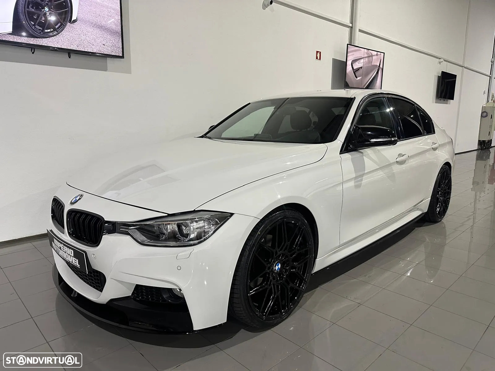BMW 320 d Pack M - 36