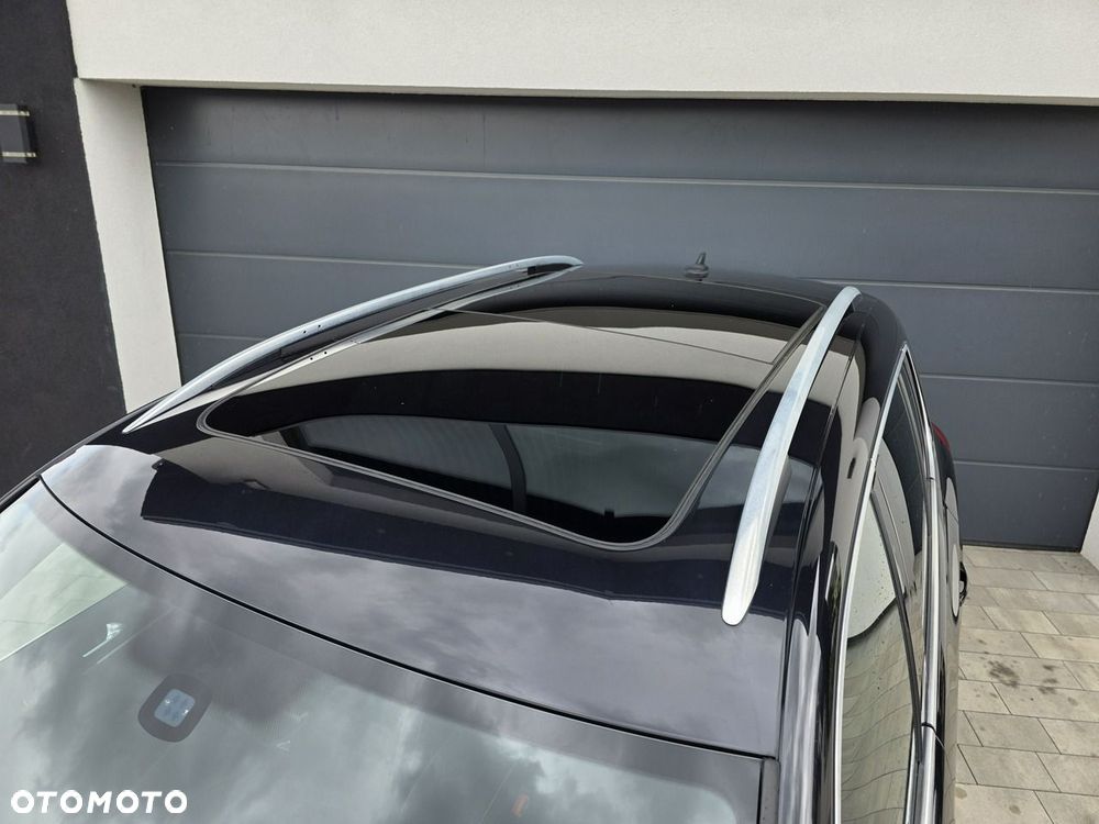 Volkswagen Tiguan - 16