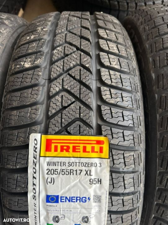 vând 4 anvelope 205/55/17 Pirelli de iarnă noi - 3