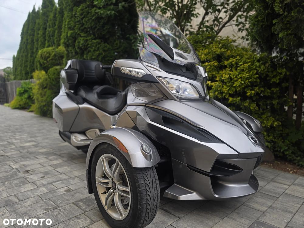 Can-Am Spyder - 3