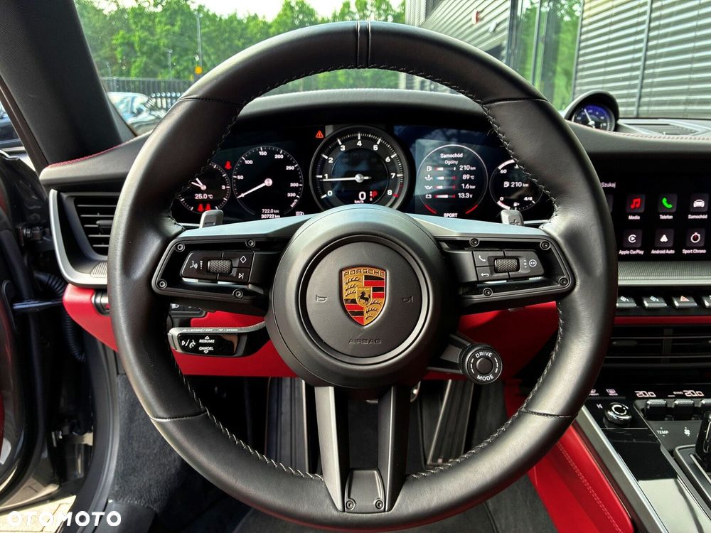 Porsche 911 - 24