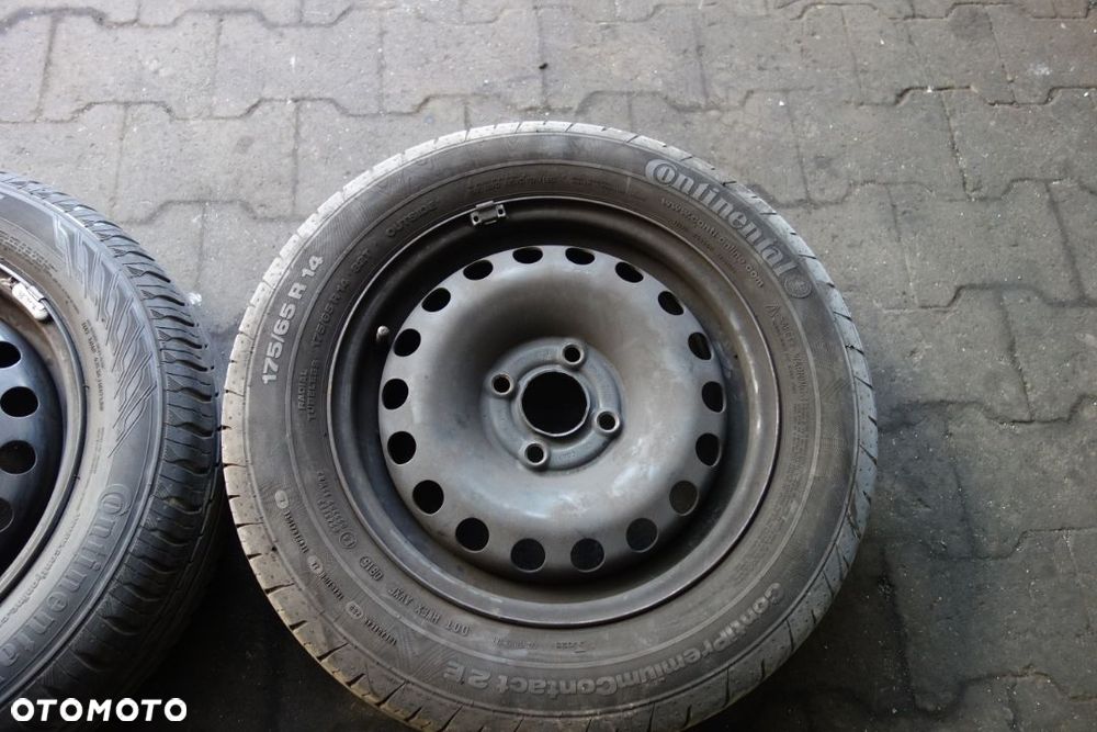 KOMPLET KÓŁ FELGI 175/65/14 ET35 VW UP CITIGO - 4