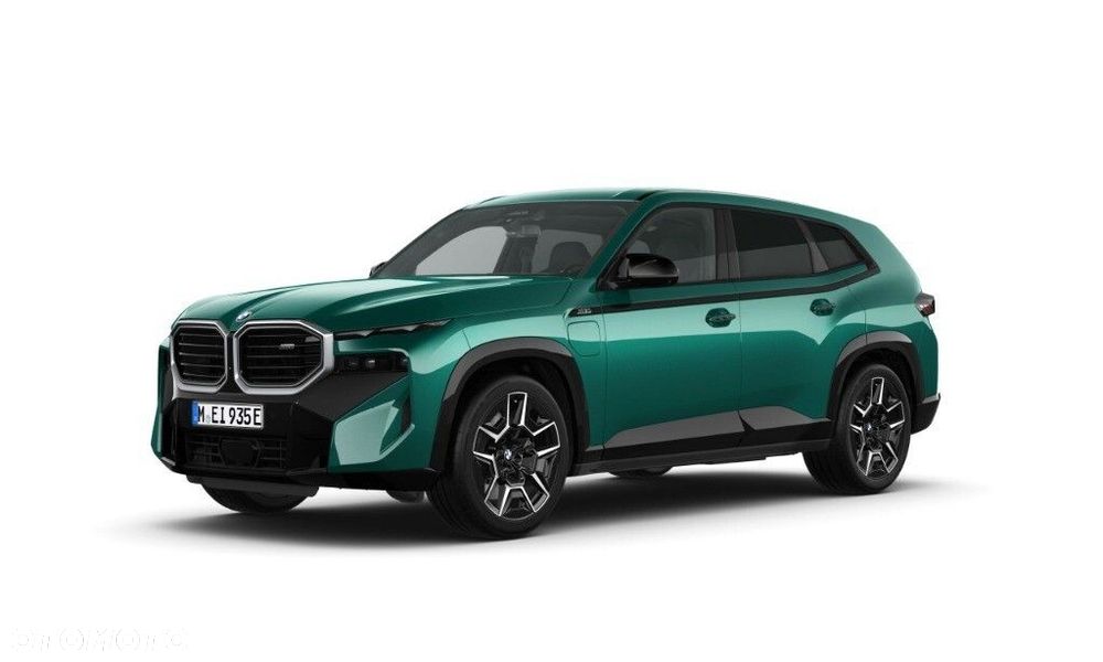 BMW XM - 1