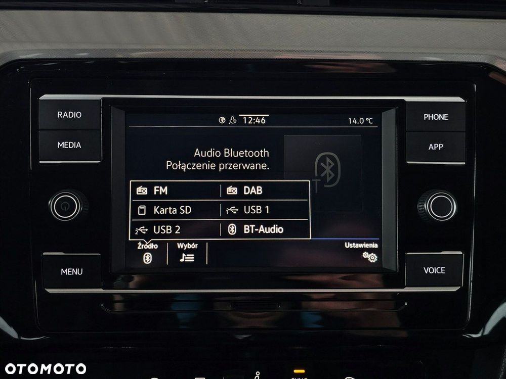 Volkswagen Passat - 20