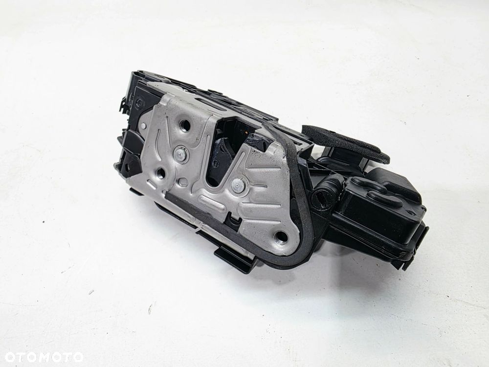 ZAMEK DRZWI PRAWY TYŁ AUDI A3 8Y VOLKSWAGEN SEAT SKODA 5TA839016T - 9