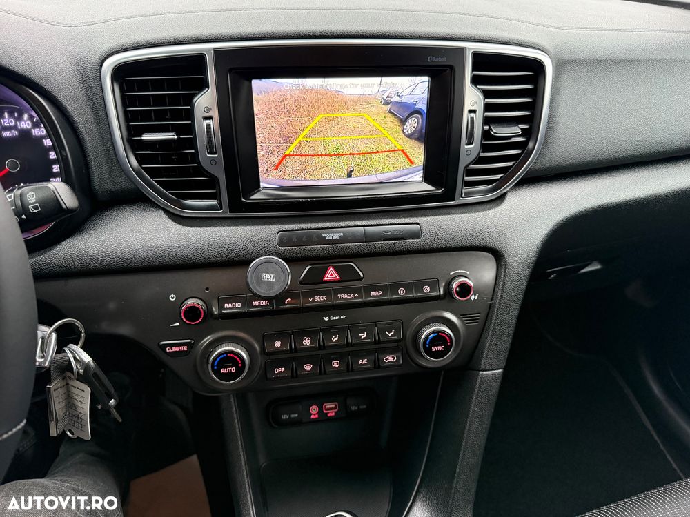 Kia Sportage 1.7 CRDI 2WD Spirit - 19