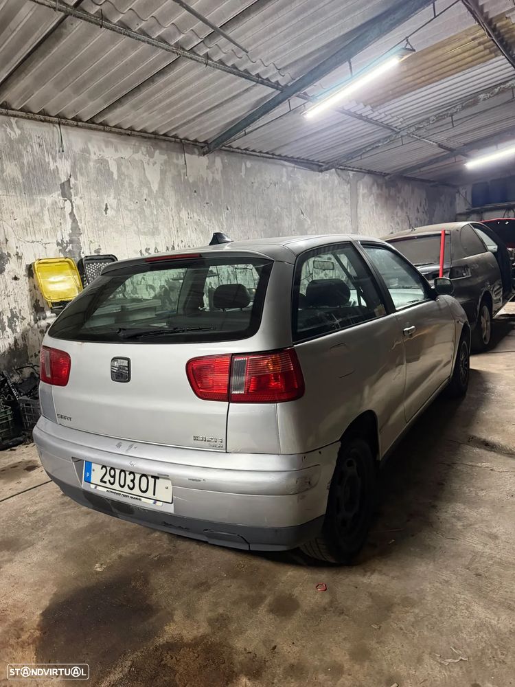 SEAT Ibiza 1.9 SDi Passion - 4