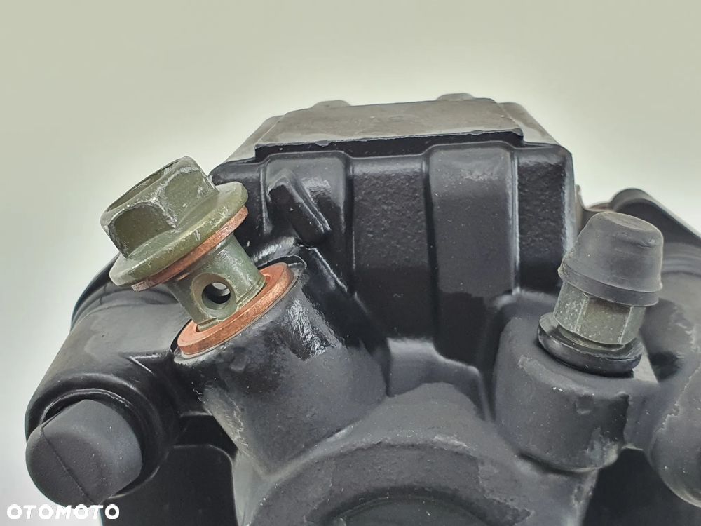 Zacisk Hamulcowy Tyl  Skuter Govecs Go - 10