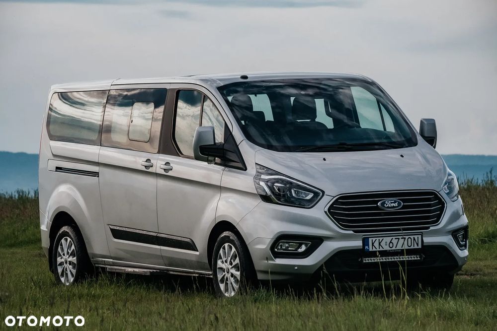 Ford Tourneo Custom 2.0 EcoBlue L2 Shuttle Bus Titanium - 5
