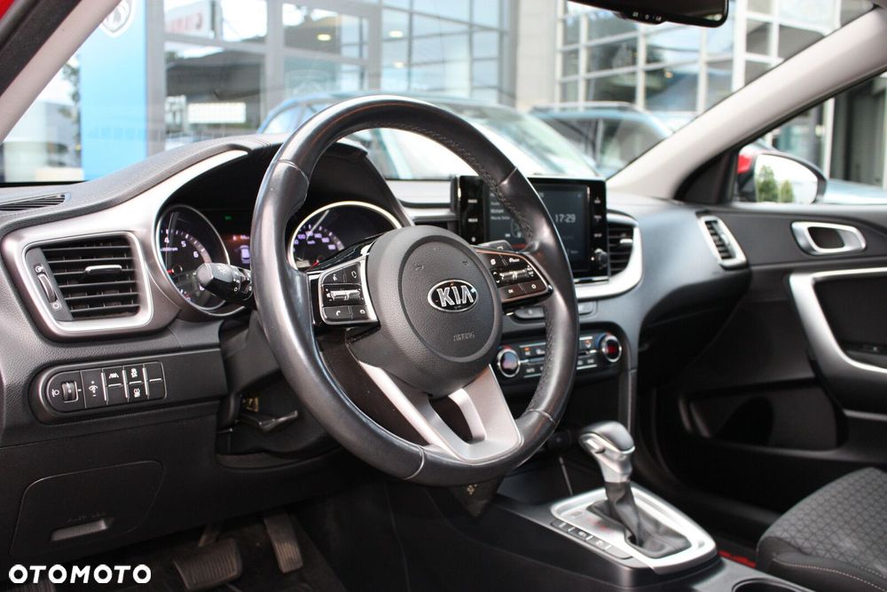Kia XCeed 1.4 T-GDI M DCT - 11