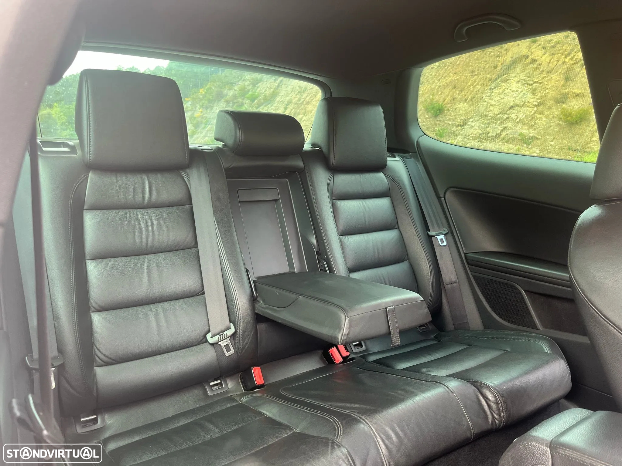 VW Golf 2.0 TSi GTI - 32