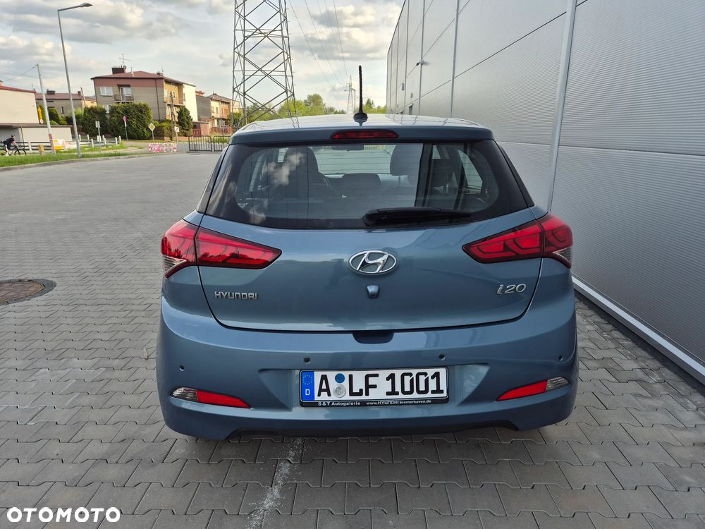 Hyundai i20 1.2 Elegant - 14