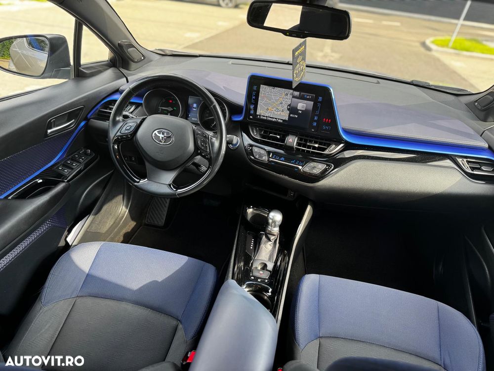Toyota C-HR Style Selection - 6