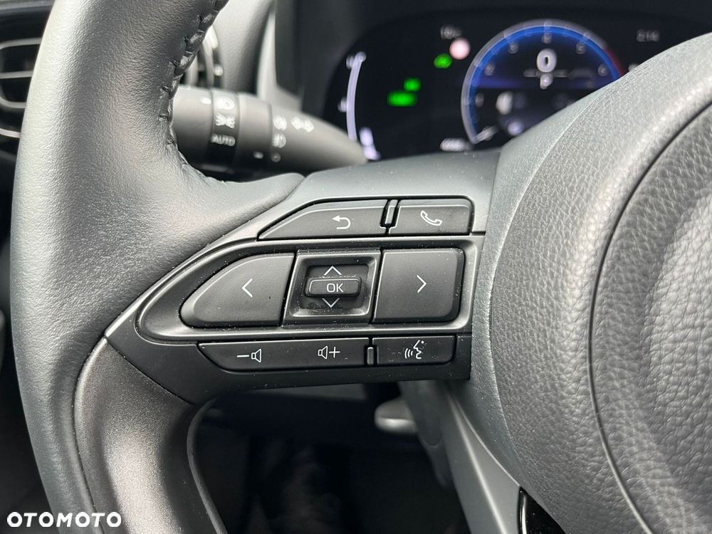 Toyota Yaris Hybrid 1.5 Style - 24