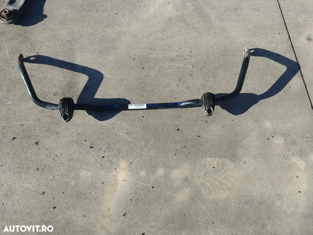 bara torsiune stabilizatoare  2.0 d bmw seria 1 f40 f45 2022  6888445-01 - 1