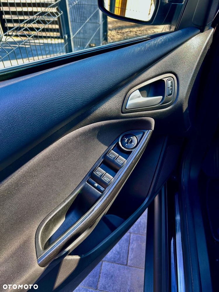 Ford Focus 2.0 TDCi Titanium ASS PowerShift - 9