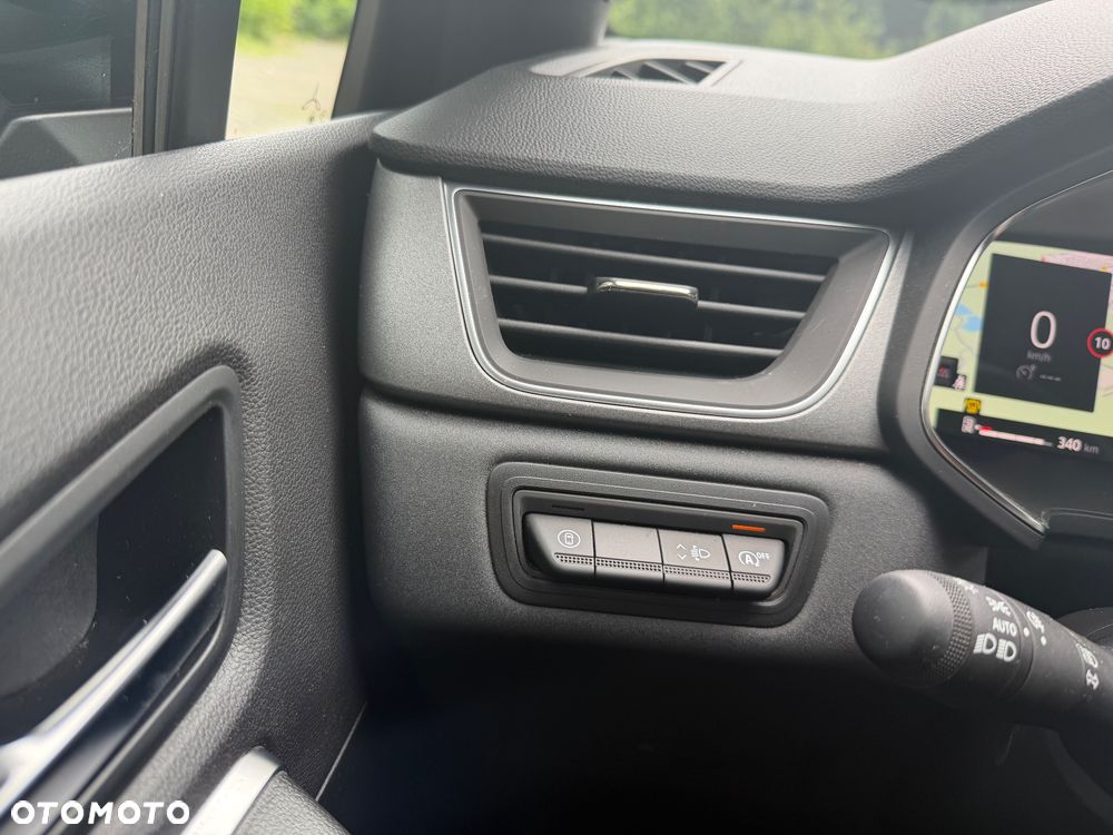 Renault Captur 1.0 TCe Techno - 11