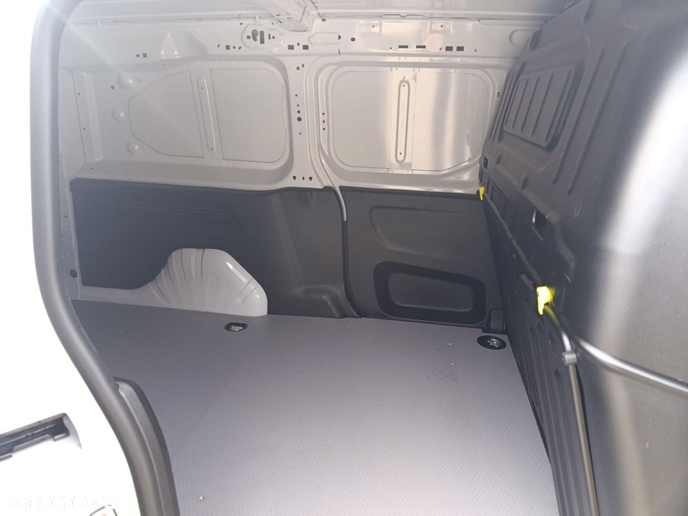 Toyota PROACE CITY - 19