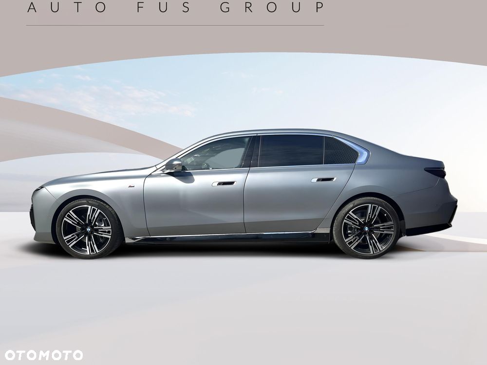 BMW i7 105.7kWh xDrive60 Individual Edition - 3