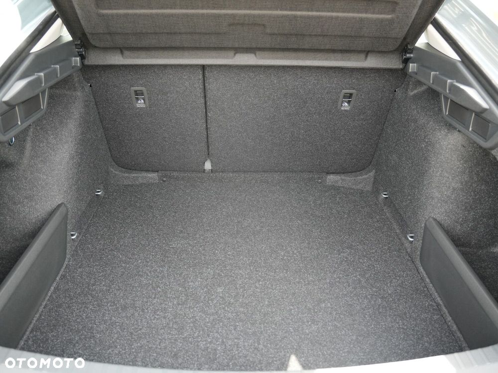 Skoda Octavia 1.5 TSI mHEV Drive Essence DSG - 16
