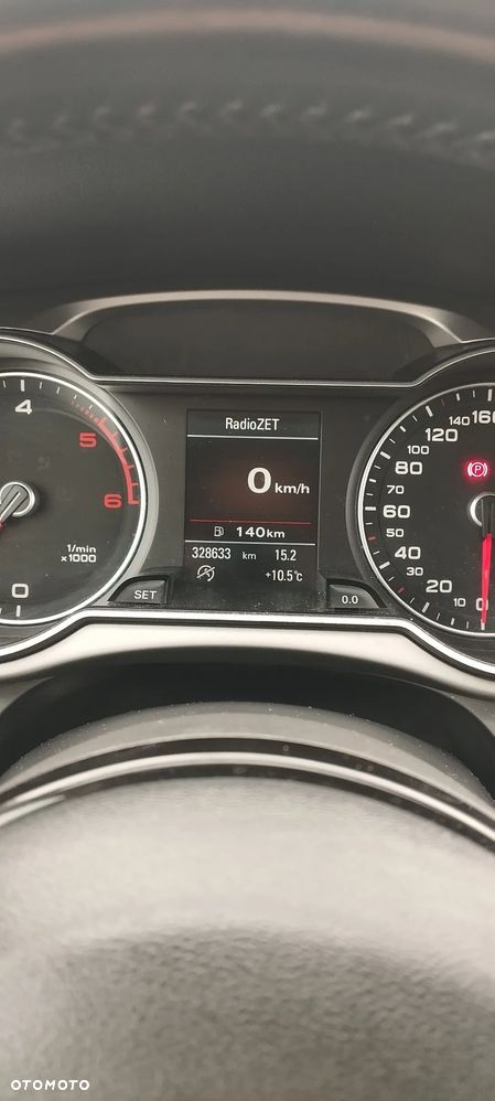 Audi A4 Limousine 2.0 TDI DPF Ambiente - 9